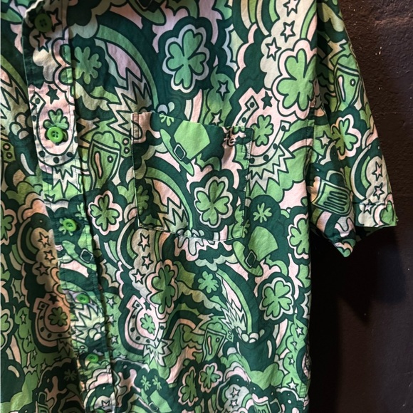 Men’s Tipsy Elves St. Paddy’s Short Sleeve Button Down Shirt Size Medium - Picture 2 of 4